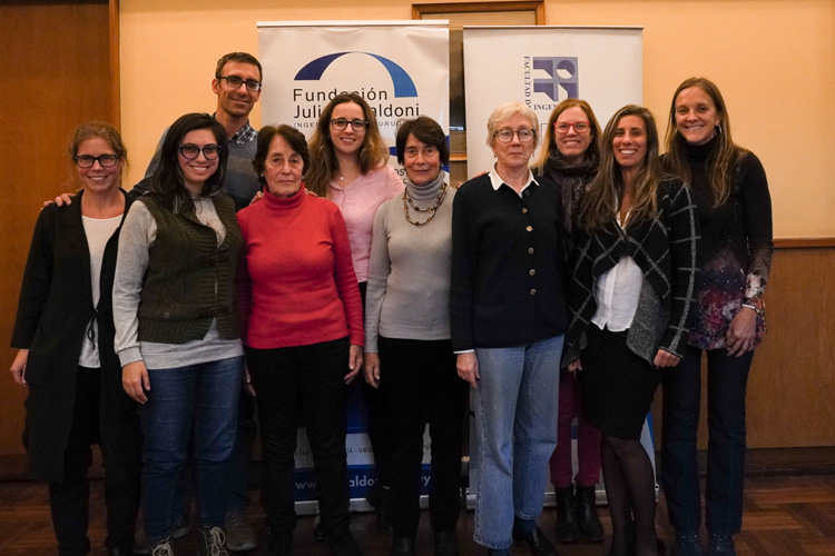 Dieciséis postulantes para la beca Martha Peluffo
