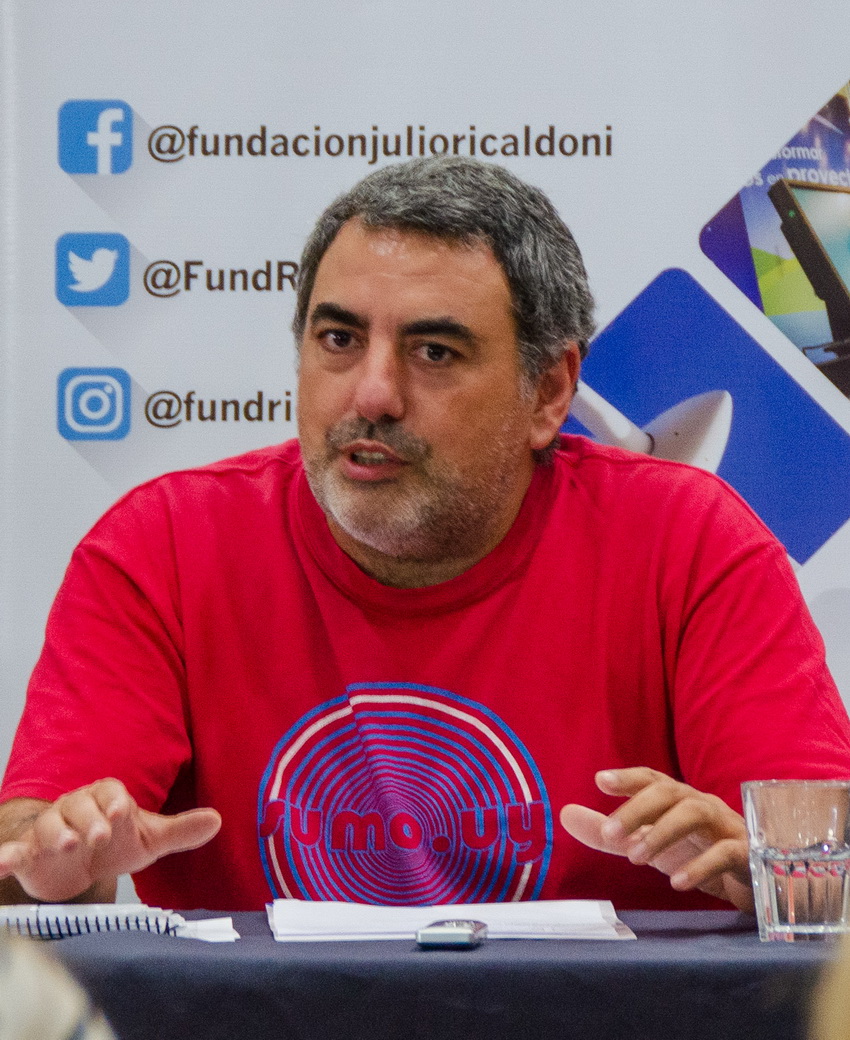 El decano de Facultad de Ingeniería y presidente de Fundación Ricaldoni, Pablo Ezzatti