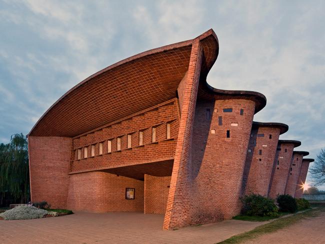 Aportes Ingeniería Uruguay DIESTE iglesia atlantida 01